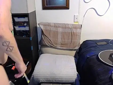 Snapshot of ChunkyMonkey007 chatting on 10.28.25 ChunkyMonkey007 online show from 10.28.25