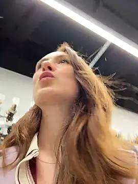 Dina Tease online show from 10.11.25