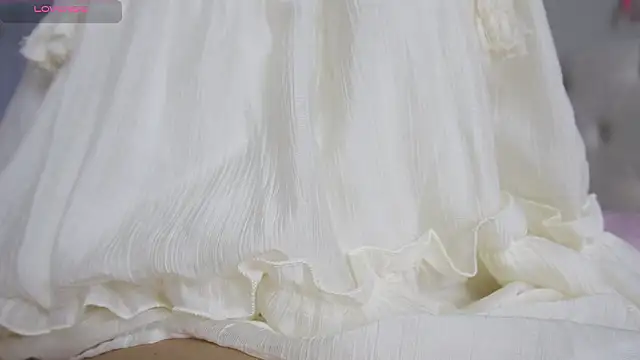 Snapshot of yumisunn chatting on 02.01.26 yumisunn online show from 02.01.26