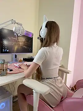 your girl next door online show from 09.27.25