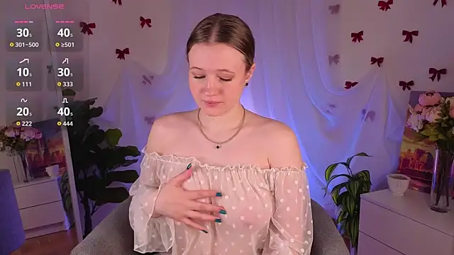 MaydaFoulk online show from 03.09.26