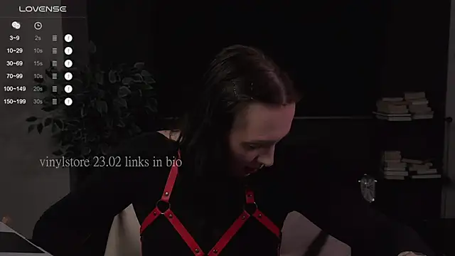 vinylstore online show from 02.23.25