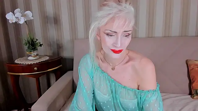 Rita Farel online show from 02.06.25