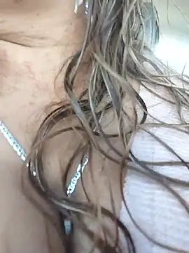 Laura-Hernandez online show from 01.07.26