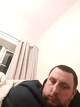 HE-M123 online show from 12.03.24