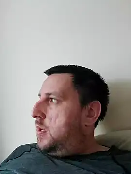 HE-M123 online show from 01.01.25