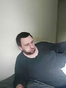 HE-M123 online show from 01.04.25