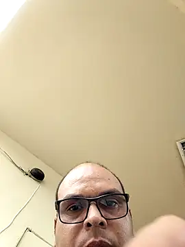 Snapshot of Camilo-31RI chatting on 02.23.26 Camilo-31RI online show from 02.23.26