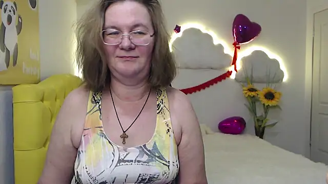 HolyMilfa online show from 02.22.25