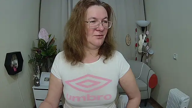 HolyMilfa online show from 04.15.26