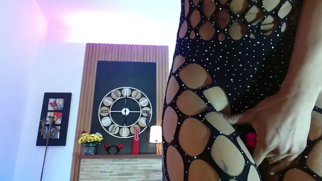 Snapshot of shantal_ray4 chatting on 03.19.25 shantal ray4 online show from 03.19.25