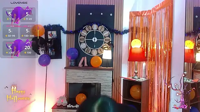 Snapshot of shantal_ray4 chatting on 10.23.25 shantal ray4 online show from 10.23.25