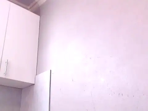 Silkytitss online show from 02.16.25