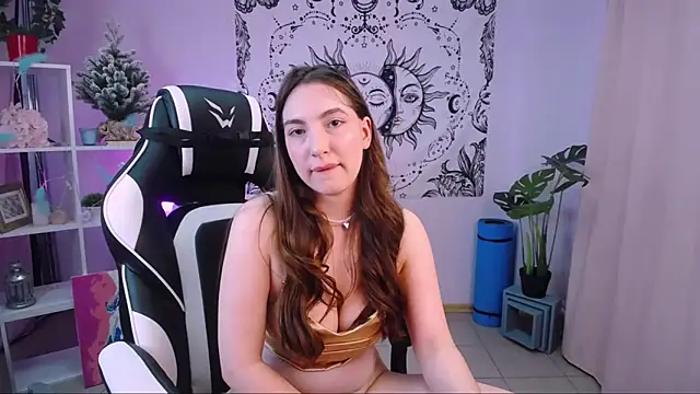 Snapshot of MelissaLovvv chatting on 02.04.25 MelissaLovvv online show from 02.04.25