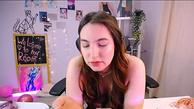 Snapshot of MelissaLovvv chatting on 02.28.25 MelissaLovvv online show from 02.28.25