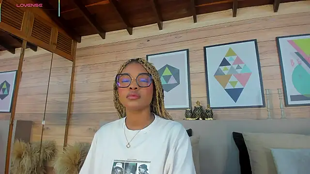 Snapshot of AriaFoster chatting on 02.28.26 AriaFoster online show from 02.28.26