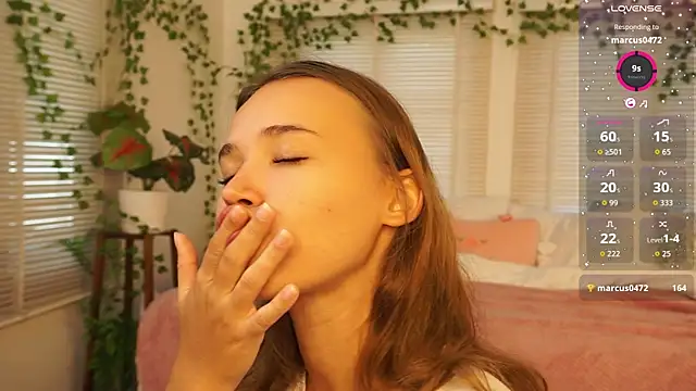 lexicoyy  online show from 11.28.25