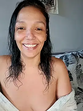 Snapshot of DaneLoveSexy chatting on 01.15.25 DaneLoveSexy online show from 01.15.25