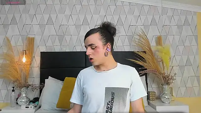 JustinePerry online show from 03.18.26