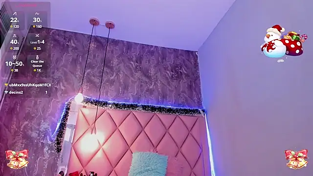 Snapshot of megan_100 chatting on 12.21.24 megan 100 online show from 12.21.24