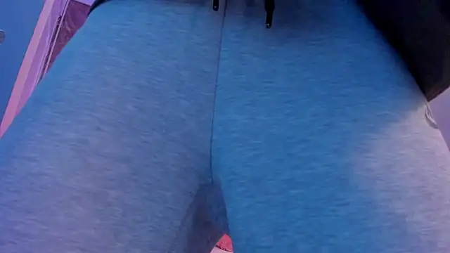 Snapshot of megan_100 chatting on 01.05.25 megan 100 online show from 01.05.25