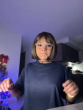 Lucy wilson5 online show from 01.21.25