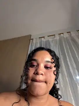 Lucy wilson5 online show from 02.10.25