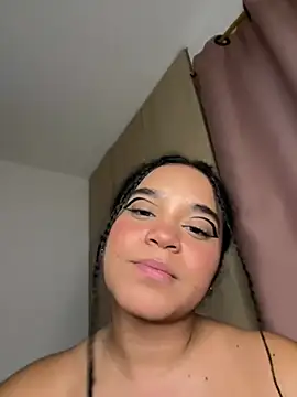 Lucy wilson5 online show from 02.25.25