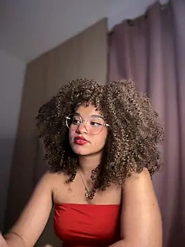 Lucy wilson5 online show from 03.03.25