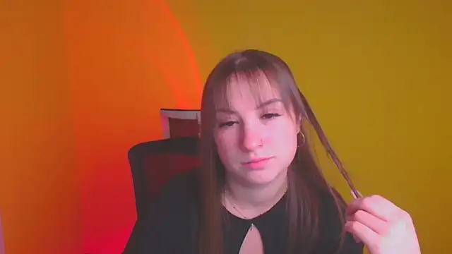 Snapshot of Evelina_GG chatting on 01.07.25 Evelina GG online show from 01.07.25