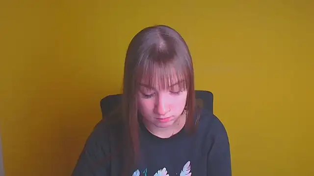 Snapshot of Evelina_GG chatting on 02.06.25 Evelina GG online show from 02.06.25