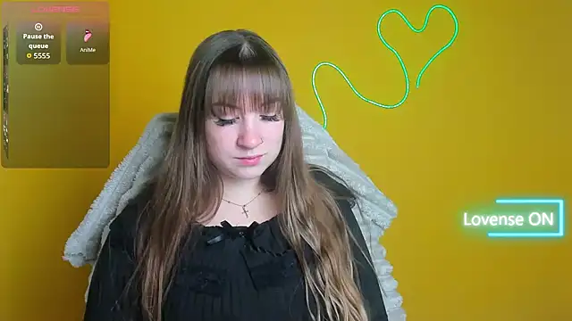 Snapshot of Evelina_GG chatting on 11.10.25 Evelina GG online show from 11.10.25