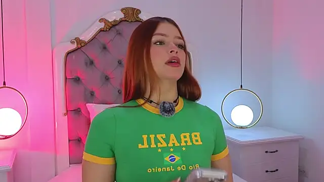 Snapshot of _ambar_Adamss chatting on 11.23.25 ambar Adamss online show from 11.23.25