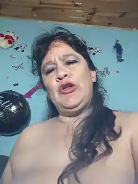 Snapshot of DirtyStefaniax chatting on 02.12.25 DirtyStefaniax online show from 02.12.25