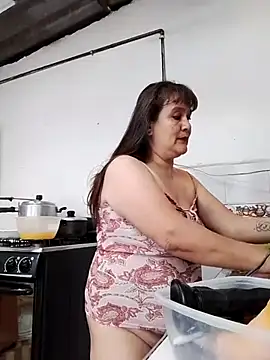 Snapshot of DirtyStefaniax chatting on 09.26.25 DirtyStefaniax online show from 09.26.25