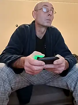 BesterJunge45 online show from 12.10.24