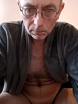 BesterJunge45 online show from 02.25.25