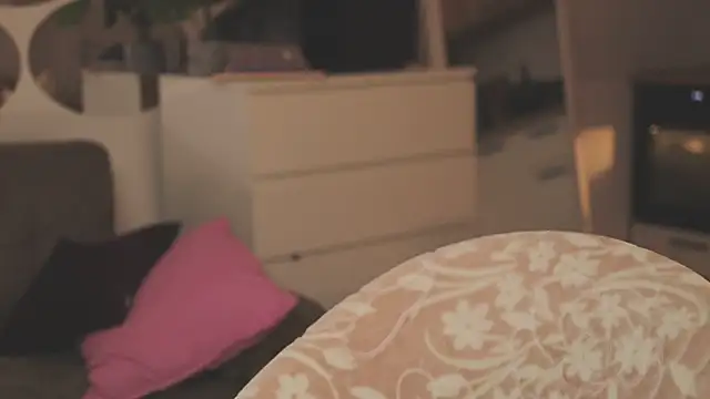 Snapshot of LikaBerry1 chatting on 11.09.25 LikaBerry1 online show from 11.09.25