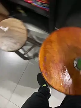 Snapshot of Hjsjsjsjjd chatting on 09.14.25 Hjsjsjsjjd online show from 09.14.25