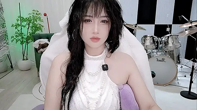 Vaness-a online show from 10.04.25