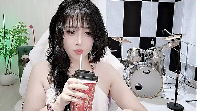 Vaness-a online show from 10.06.25