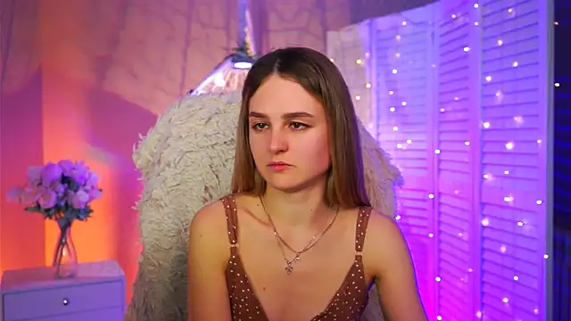 Snapshot of DeboraLarson chatting on 02.12.26 DeboraLarson online show from 02.12.26