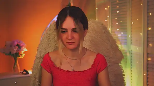 Snapshot of DeboraLarson chatting on 02.24.26 DeboraLarson online show from 02.24.26