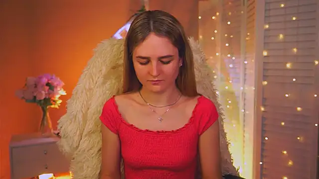 Snapshot of DeboraLarson chatting on 03.02.26 DeboraLarson online show from 03.02.26