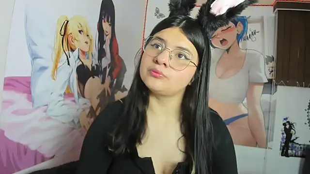 mackenhot303av online show from 10.31.25