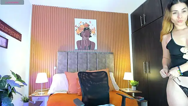 StacyWoods online show from 02.27.26