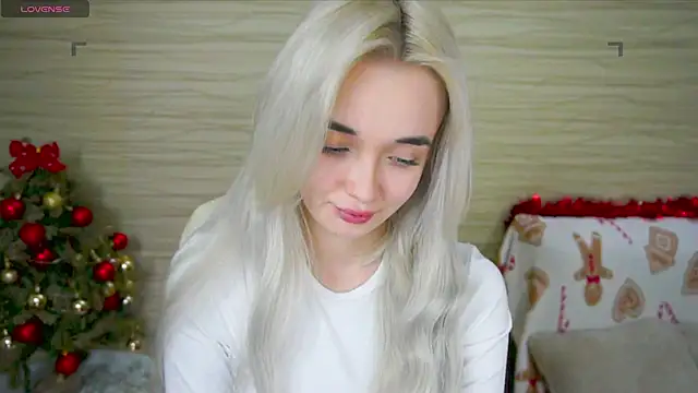 Snapshot of Ashley_S chatting on 01.16.25 Ashley S online show from 01.16.25