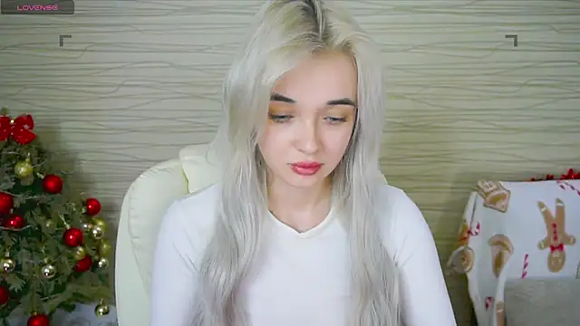 Snapshot of Ashley_S chatting on 02.02.25 Ashley S online show from 02.02.25