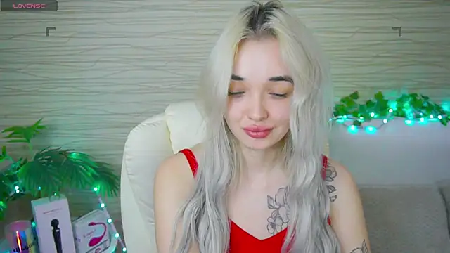 Snapshot of Ashley_S chatting on 03.02.25 Ashley S online show from 03.02.25