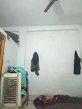 pintuS40 online show from 02.23.25